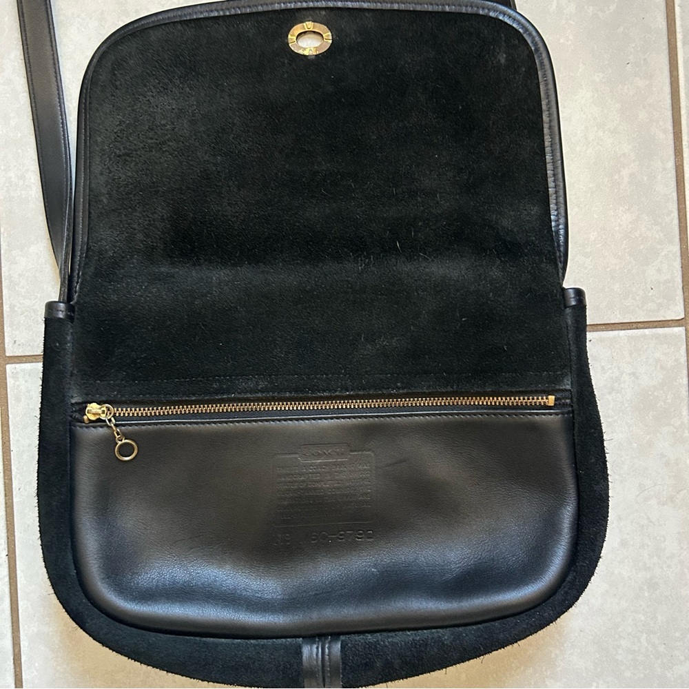Coach City Bag #9790 - Picture 16 of 16